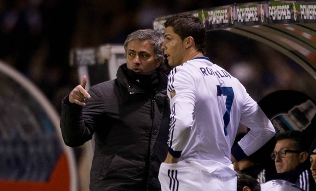 Mourinho nhận định thế nào về thương vụ Ronaldo đến Juve? - Bóng Đá