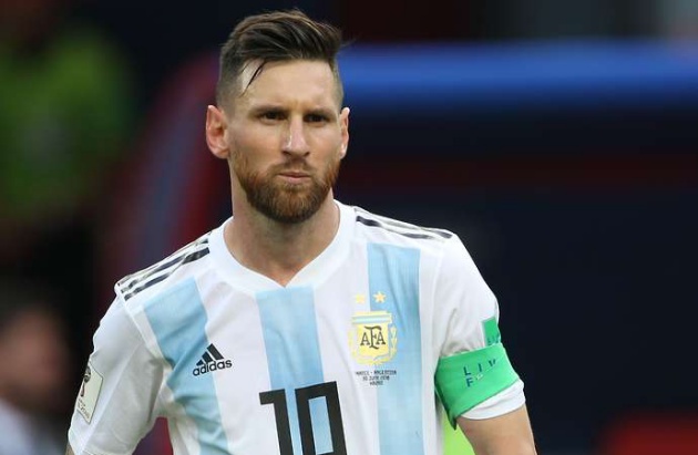 Tevez nói lời thẳng thắn về Messi sau kì World Cup thất bại - Bóng Đá
