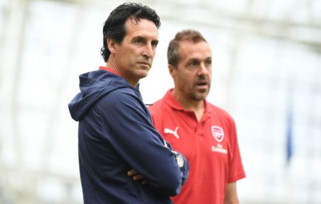 Các cầu thủ Arsenal choáng váng với quyết định 'tàn nhẫn' của Emery - Bóng Đá
