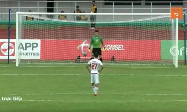 2 lý do dẫn đến việc Tiến Dũng không thể cản phá penalty trước UAE - Bóng Đá