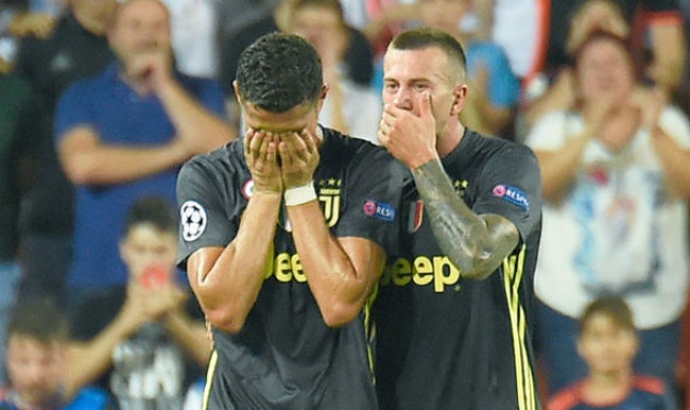 Bạn đã hiểu vì sao Ronaldo bật khóc nức nở chưa? - Bóng Đá
