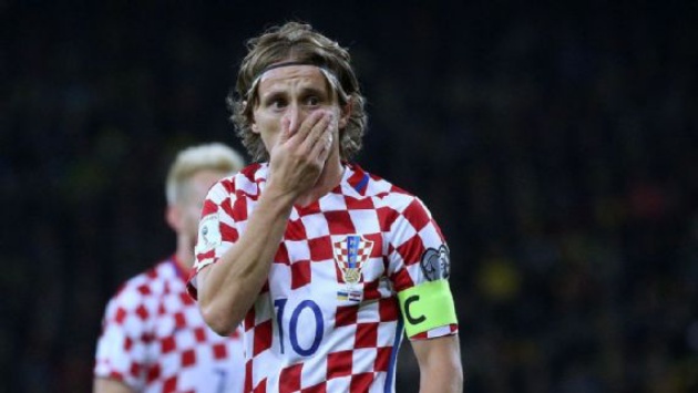 Modric: "Thật xa lạ khi trận đấu giữa Croatia và Anh không có khán giả"