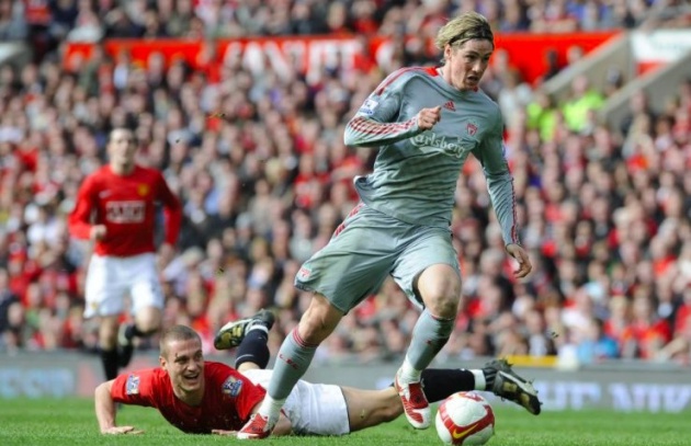 Ảnh bài viết Vidic tiết lộ lý do 'ghét cay ghét đắng' Liverpool, và 'sợ' Torres