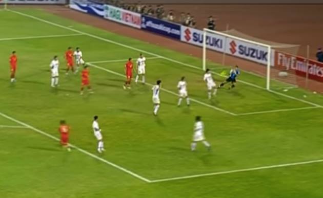 Neil Etheridge: 'Bức tường' khiến Việt Nam ôm hận tại AFF Cup 2010 - Bóng Đá