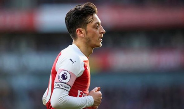 Ảnh bài viết Vì sao Ozil bị loại khỏi đội hình Arsenal đấu Fulham?