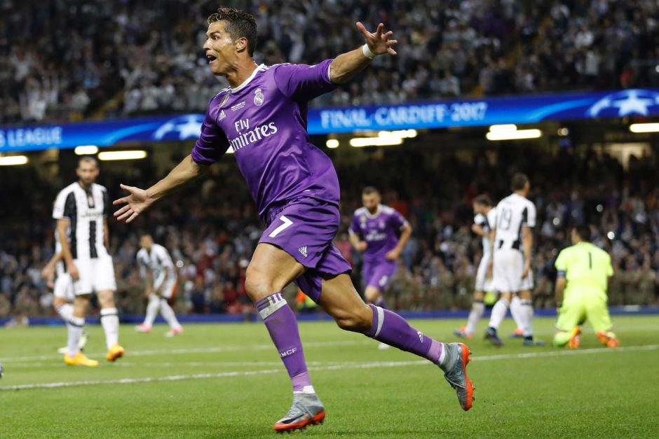 Trong 12 năm sau bàn ra mắt của Ronaldo tại Champions League... - Bóng Đá