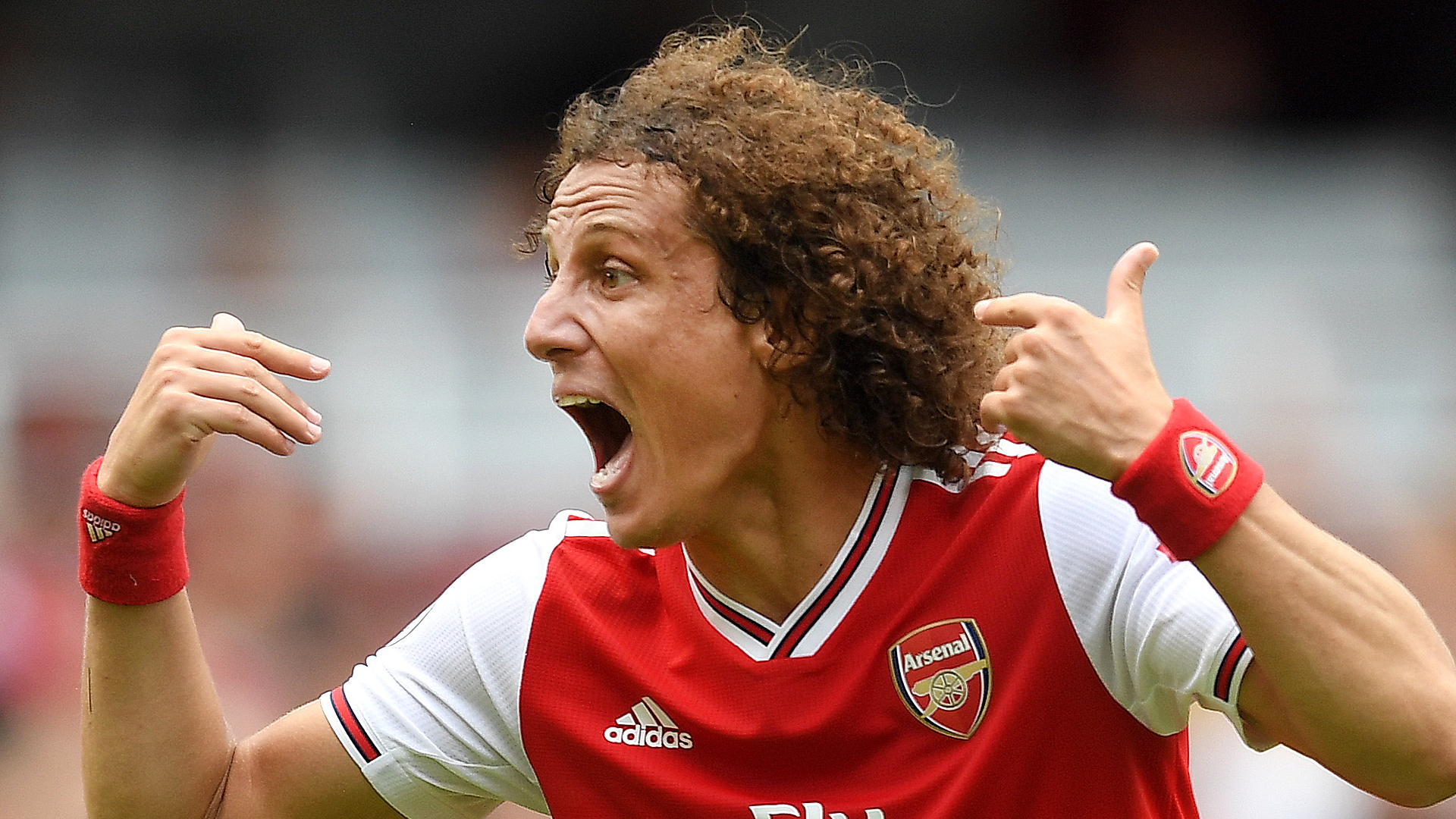 Đừng Chạm Vào Anh Ta! - Khán Giả Arsenal Lo Sợ Tột Độ Với David Luiz | Bóng  Đá