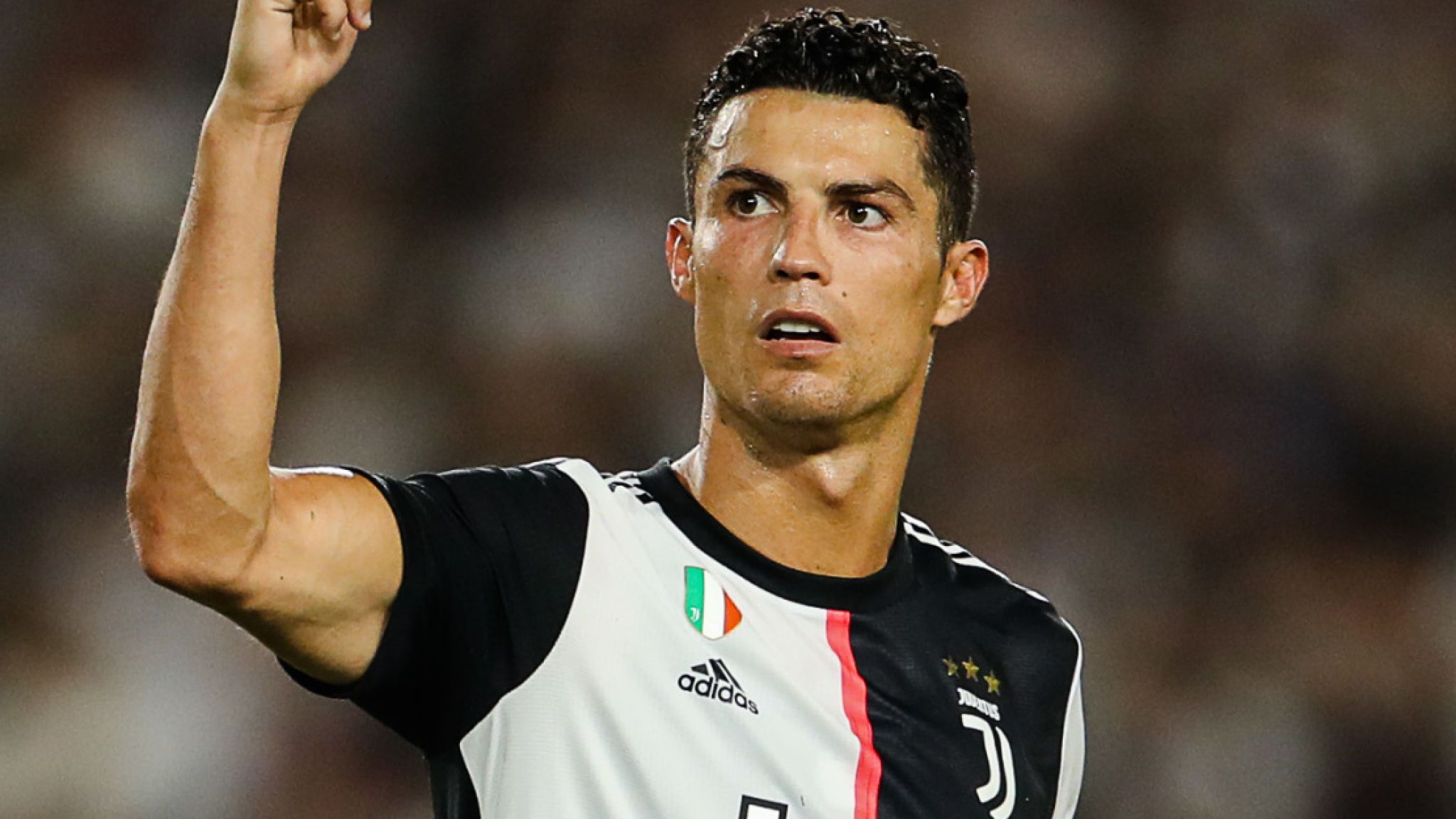 Ronaldo nhận thông điệp 'thù địch' từ Wanda Metropolitano - Bóng Đá