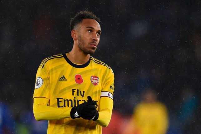Arsenal dressing room have concerns over Unai Emery’s decision to make Pierre-Emerick Aubameyang captain - Bóng Đá