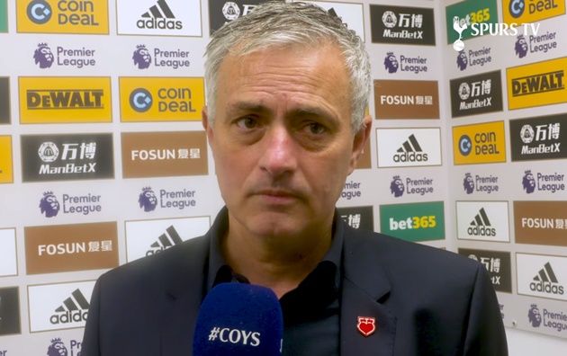 Mourinho chỉ dùng một từ đặc biệt để mô tả trận Wolves 1-2 Tottenham - Bóng Đá