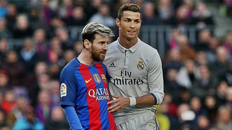 Messi, anh đang nhớ Ronaldo à? - Bóng Đá
