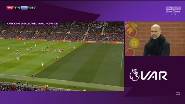 23 hình ảnh thú vị trận derby Manchester: 'Đam mê' United là bất diệt! - Bóng Đá