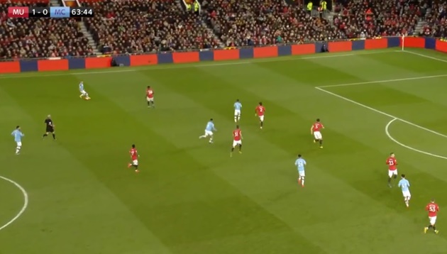 23 hình ảnh thú vị trận derby Manchester: 'Đam mê' United là bất diệt! - Bóng Đá