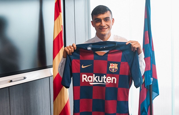 Wonderkid winger Pedri on Barcelona move: 'I have a lot of Blaugrana shirts, even frying pan. It's been a dream since I was born' - Bóng Đá