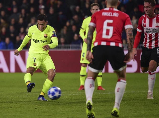 Xuất sắc, Messi vượt mặt Ronaldo, tiếp tục khiến thế giới ngã mũ - Bóng Đá