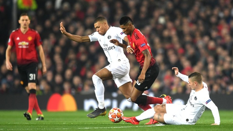 Ảnh bài viết 3 điều rút ra sau lượt đầu vòng 1/8 Champions League: Tương lai MU mịt mờ, Real nên cẩn thận