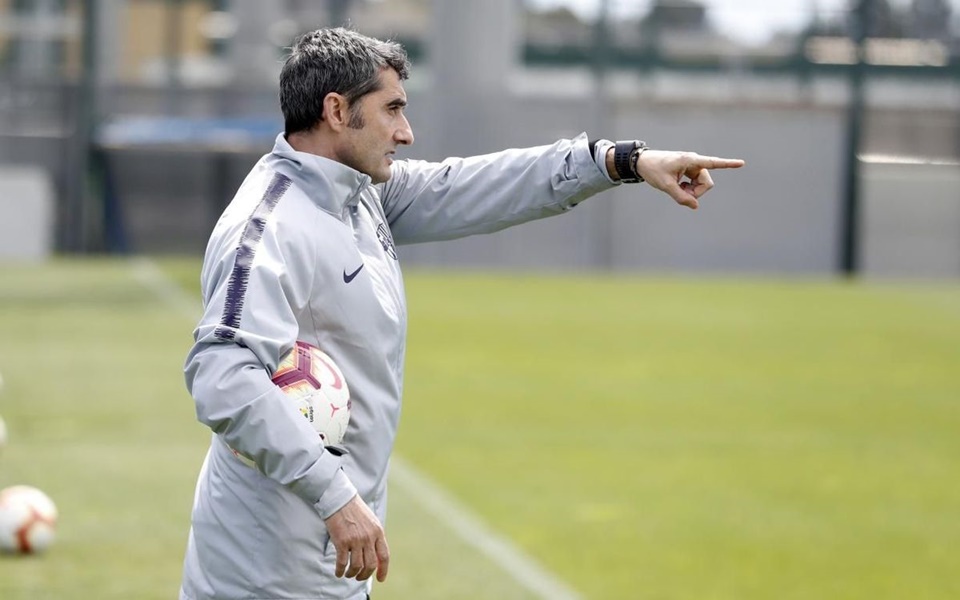 Barca tập - Bóng Đá