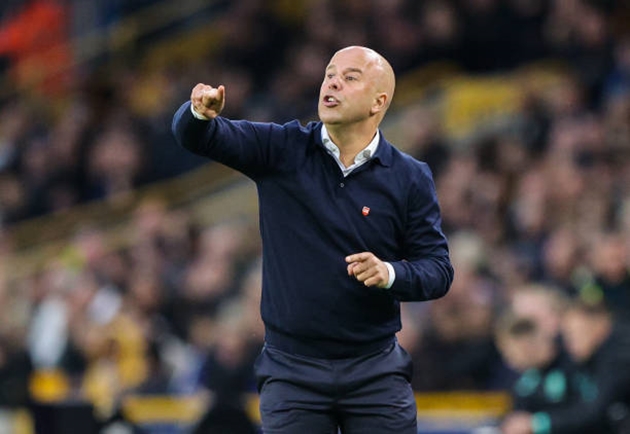 Chelsea là bài kiểm tra đầu tiên, và Arne Slot tò mò muốn xem kết quả
