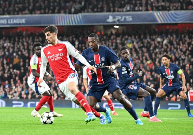 Arsenal 2-0 PSG: Song sát lên tiếng; Đẳng cấp hàng phòng ngự