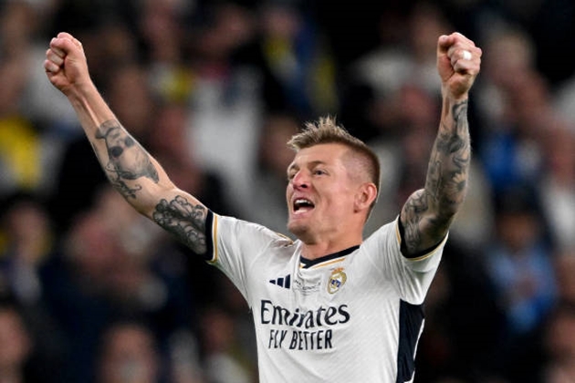 "Chúng tôi không tìm được người thay Kroos"