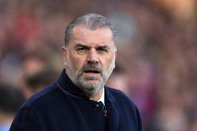 Ange Postecoglou "nổi đóa" sau thất bại trước Palace