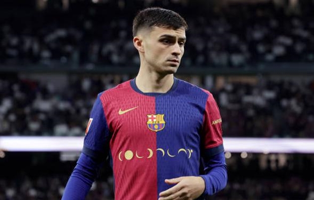 Ảnh bài viết Pedri bất ngờ lên tiếng về tương lai