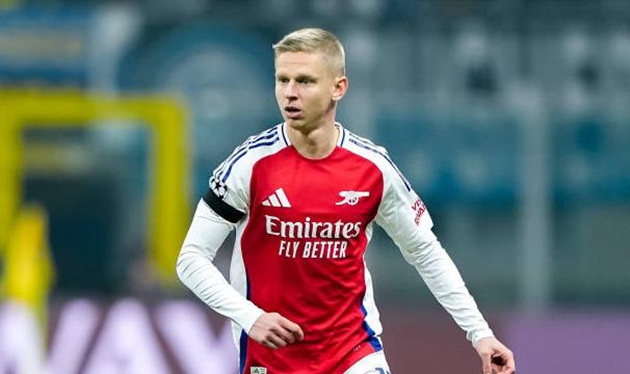 Zinchenko lọt vào tầm ngắm của Inter Milan