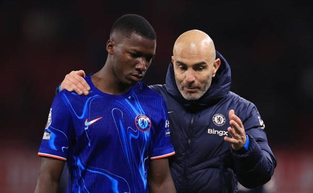 Ảnh bài viết Rio Ferdinand bất ngờ lên tiếng bênh vực Nicolas Jackson