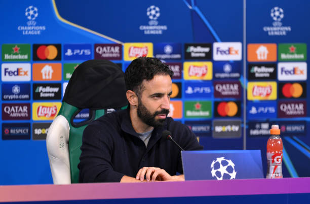 Ruben Amorim thừa nhận M.U không thể chơi như Sporting