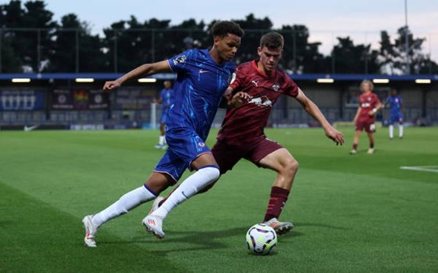 Sao trẻ tính chuyện rời Chelsea ngay tháng 1