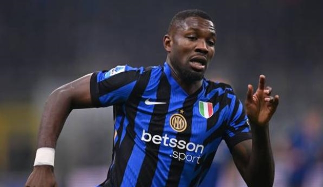 Real đấu Liverpool thương vụ tiền đạo khét tiếng Serie A