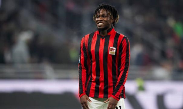 Thay Saka, thêm một ngôi sao lọt vào tầm ngắm của Arsenal
