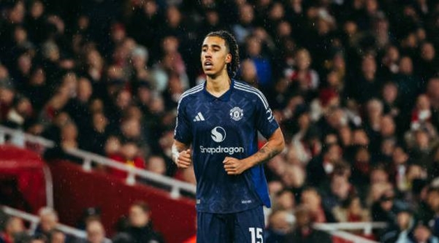 NHM Man United nói gì sau màn ra mắt của Leny Yoro?