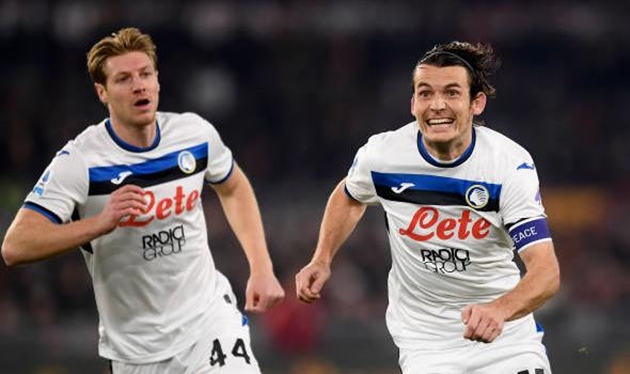 Ngôi đầu Serie A nóng bỏng khi Atalanta đụng độ AC Milan