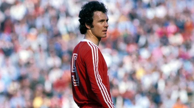Bayern Munich có hành động ý nghĩa để tưởng nhớ Beckenbauer