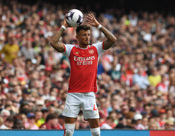 Ảnh bài viết Huyền thoại hy vọng sao Arsenal làm hòa với Southgate