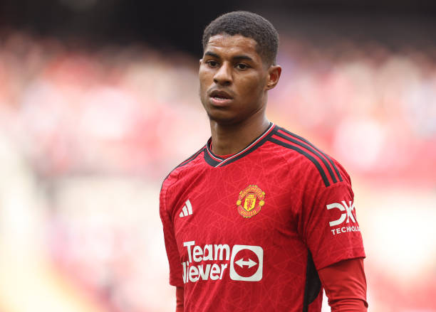 Ademola Lookman là tấm gương cho Rashford