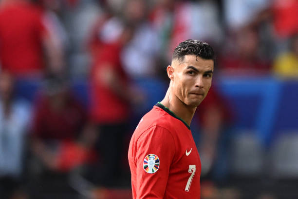 Một hành động của Ronaldo khiến Roberto Martinez bất ngờ 