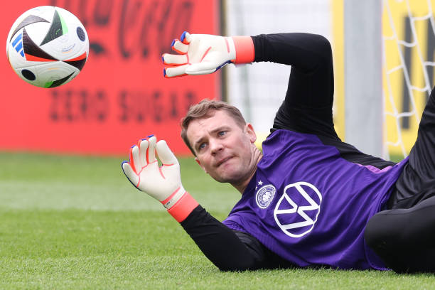 Julian Nagelsmann: "Manuel Neuer sẽ bắt chính"
