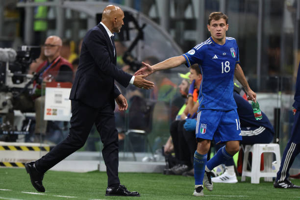 Spalletti báo tin vui về trụ cột tuyển Italia