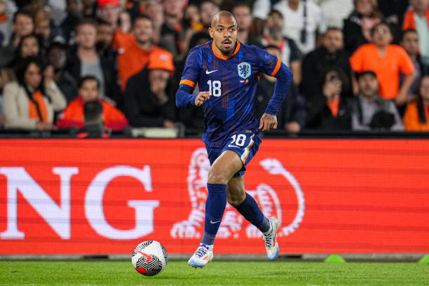 Ảnh bài viết "Tôi muốn chơi bóng cho Arsenal"