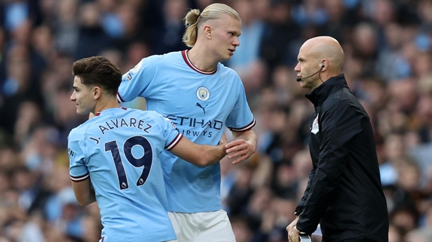 Ảnh bài viết Vì sao Alvarez để ngỏ khả năng rời Etihad?