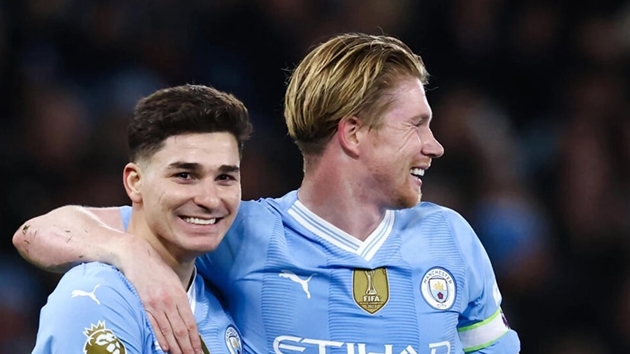 Ảnh bài viết De Bruyne có thể giúp Man City lật kèo vụ Alvarez