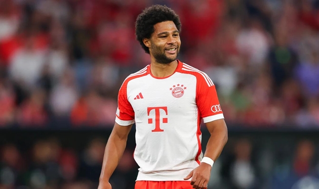 Serge Gnabry phũ phàng với Newcastle