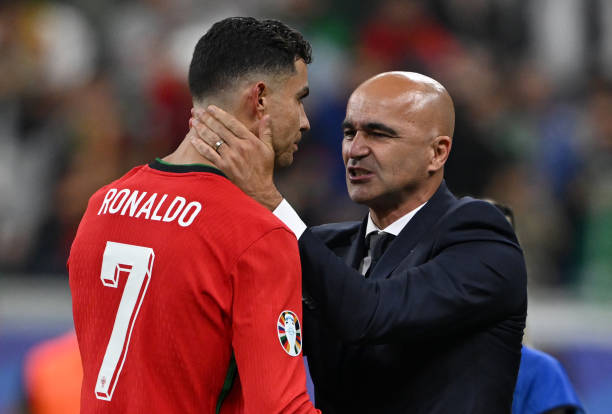 "Roberto Martinez sợ phải loại bỏ Cristiano Ronaldo"