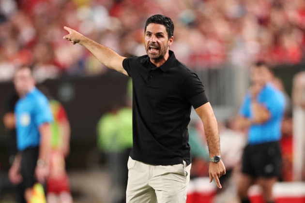 Ảnh bài viết Thua sát nút Liverpool, Arteta đưa ra đánh giá về Arne Slot