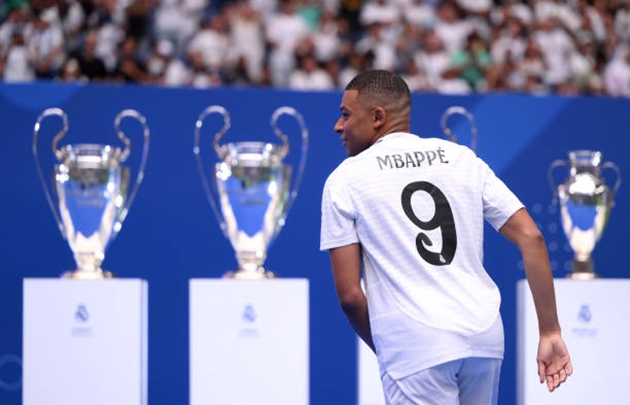Real Madrid sẽ không vội vàng với Mbappe
