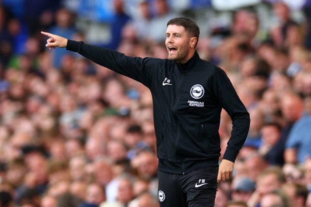 James Milner "ngả mũ" với HLV 31 tuổi của Brighton