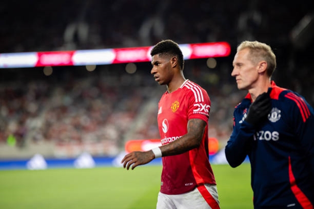 Ảnh bài viết Ten Hag sẽ không vội vàng với Marcus Rashford