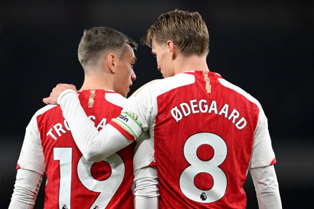 Ảnh bài viết Mất Odegaard, Arteta được Fabregas mách nước